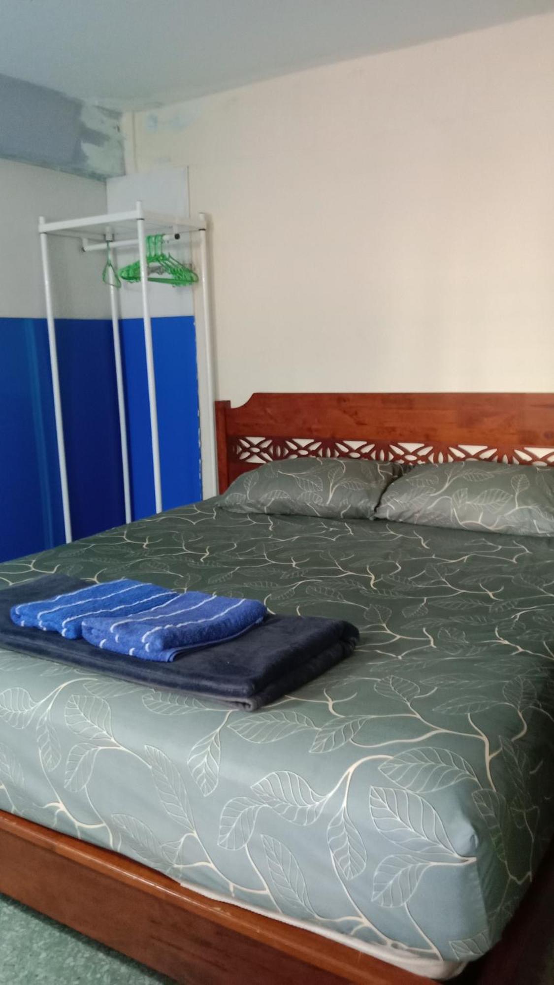 Banphe​ Hostel Room photo