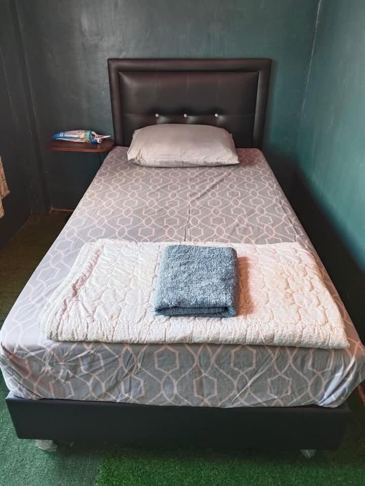 Banphe​ Hostel Room photo