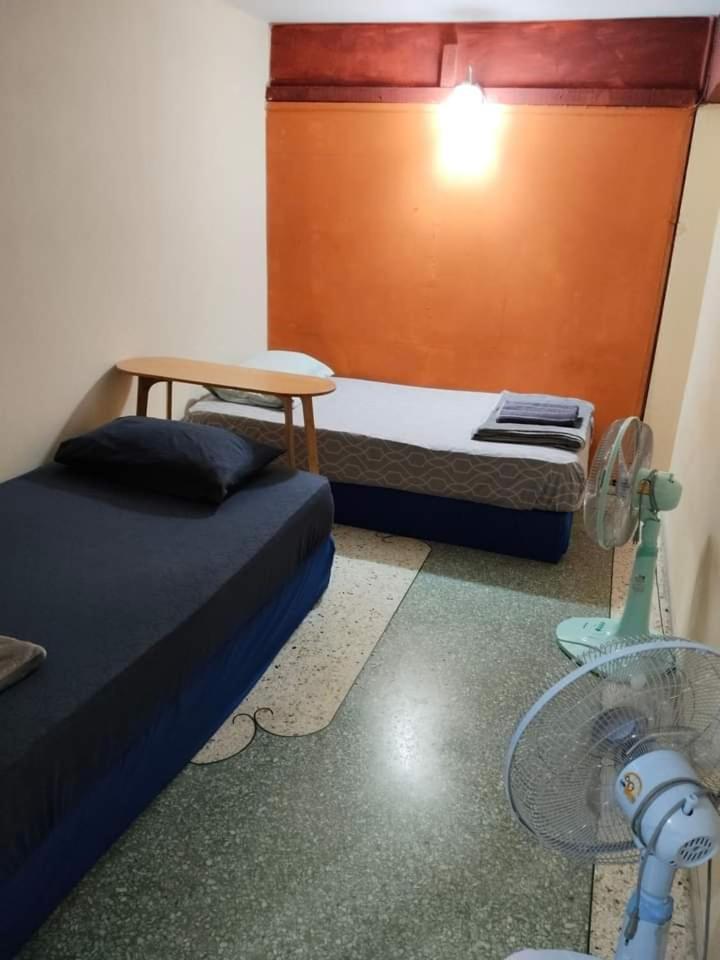 Banphe​ Hostel Exterior photo